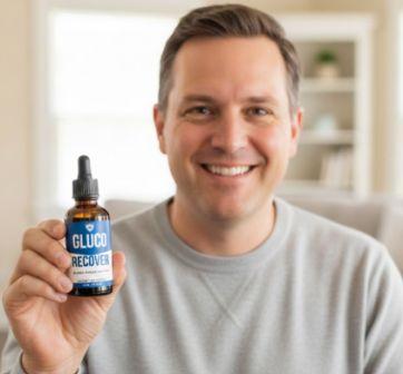 Person 4 Holding Gluco Recover